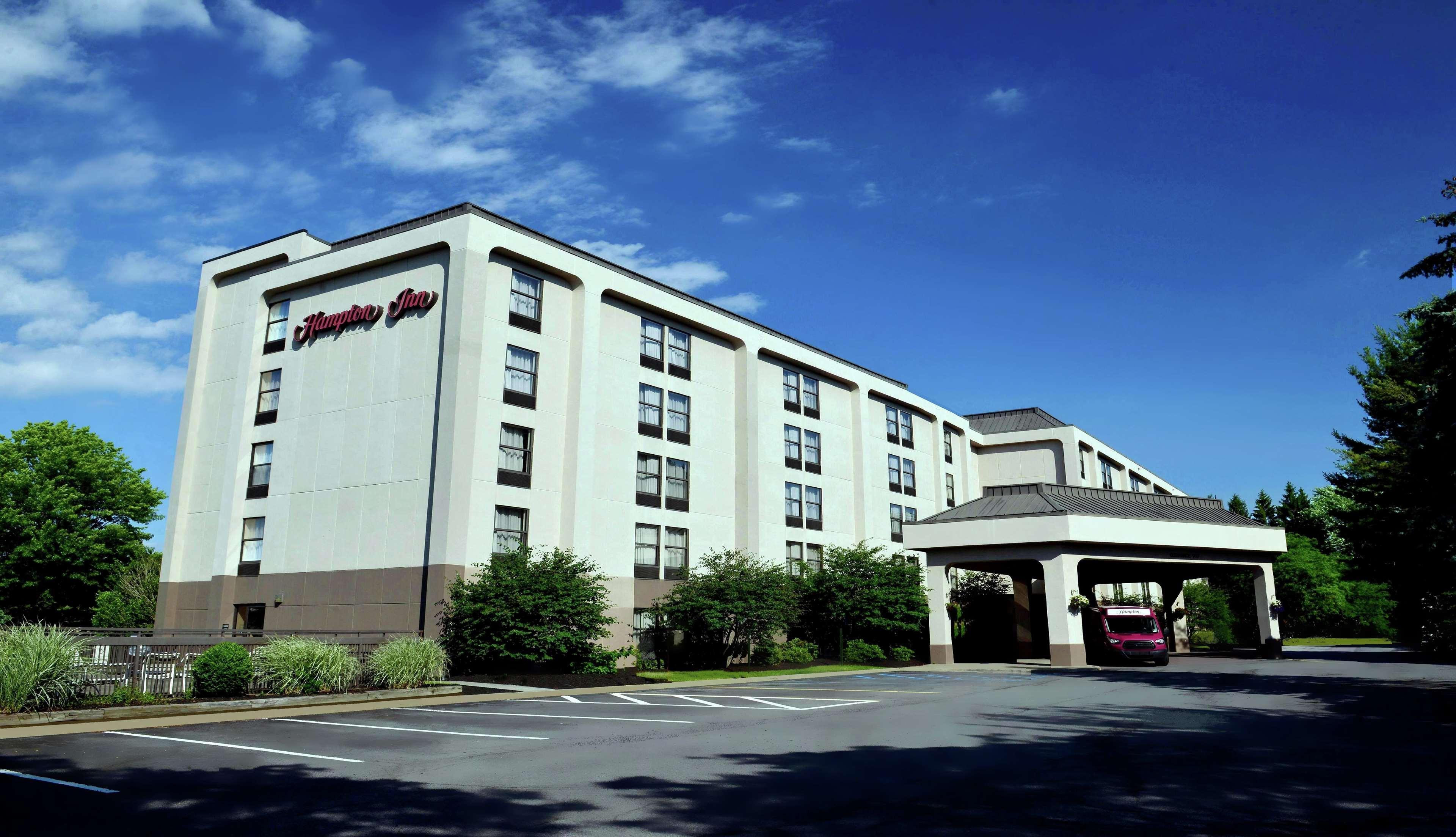 Hampton Inn Albany-Wolf Road Exterior foto