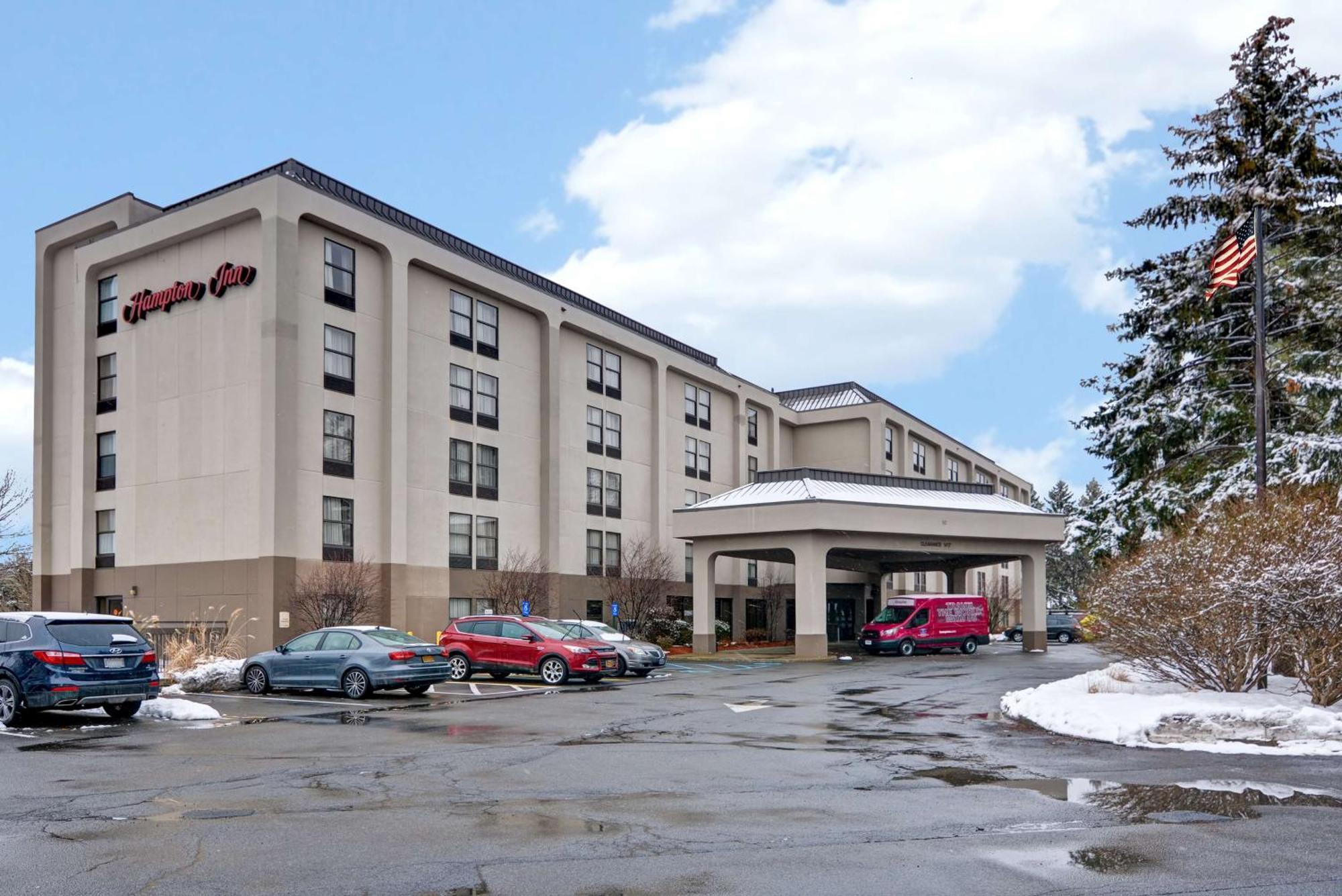 Hampton Inn Albany-Wolf Road Exterior foto