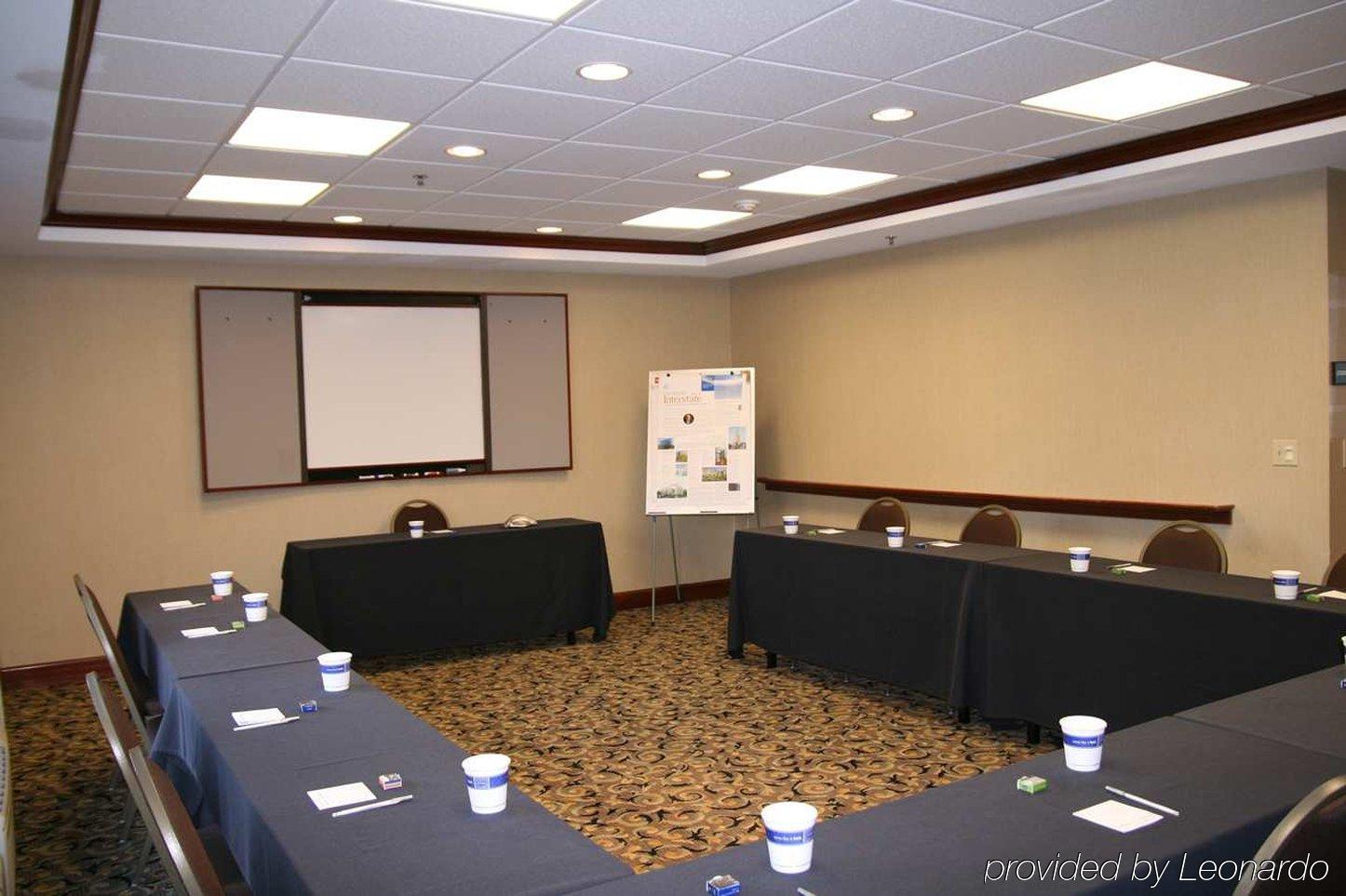 Hampton Inn Albany-Wolf Road Facilidades foto